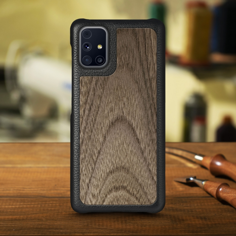 

Кожаная накладка Stenk WoodBacker для Samsung Galaxy M31s Чёрная