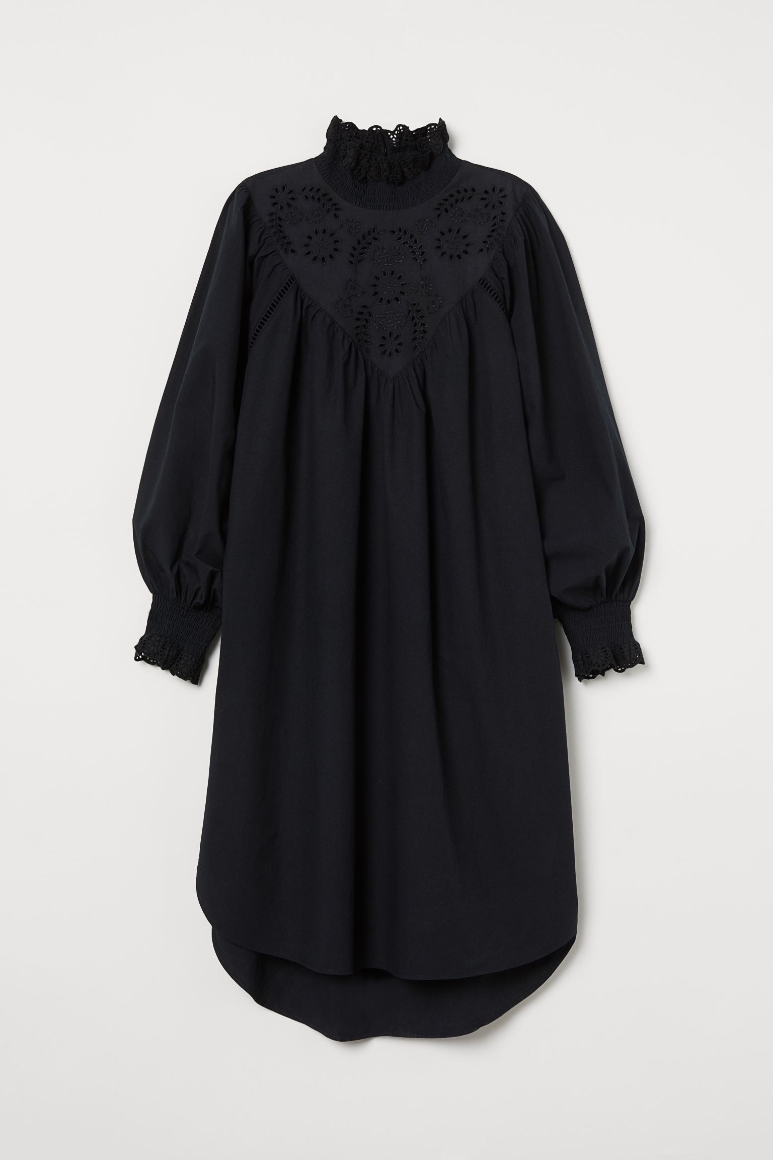 

Платье с вышивкой H&M M Черный 9057572sm_черный