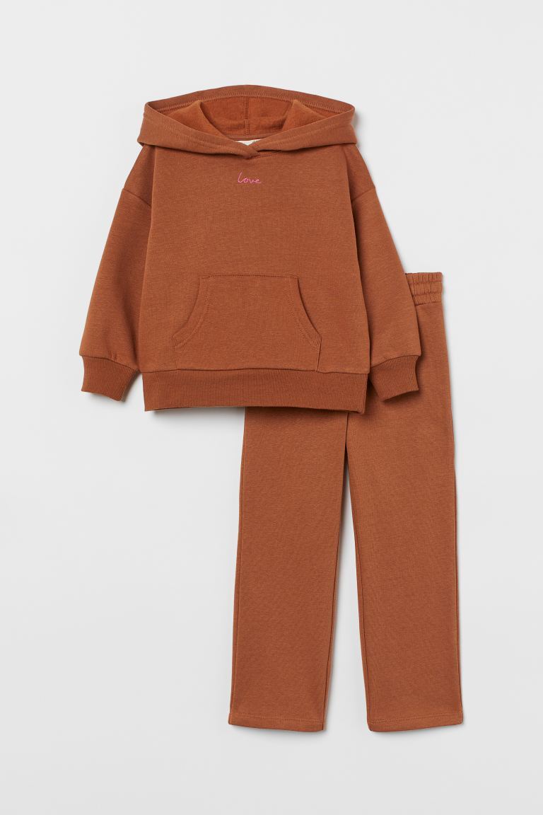 

Спортивний костюм (худі і джогери) H&M 9S10 140 см 9-10 р Коричневий (P-6910806231172)