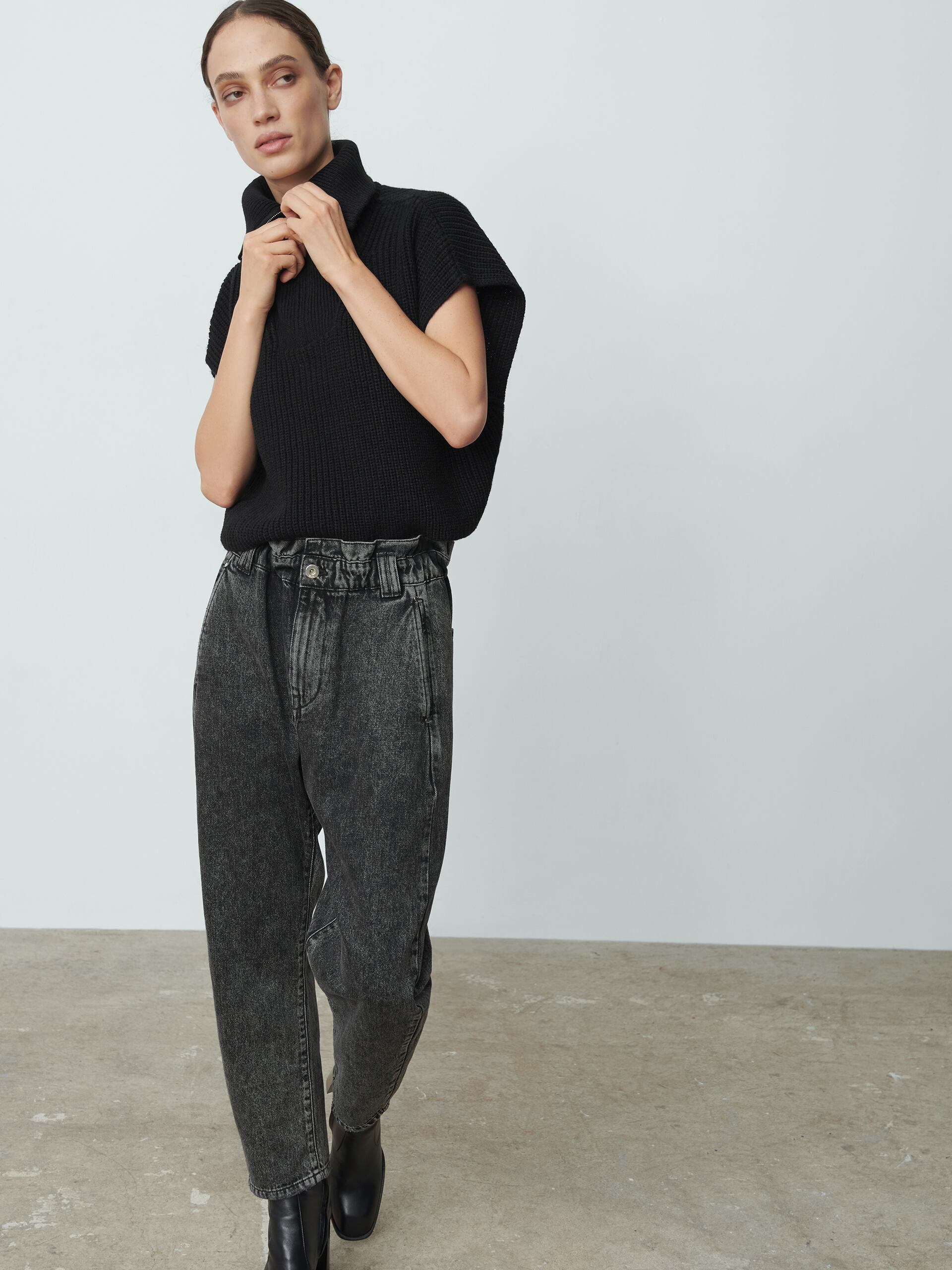 

Джинсы Zara 5862/182/833 40 Черный джинс