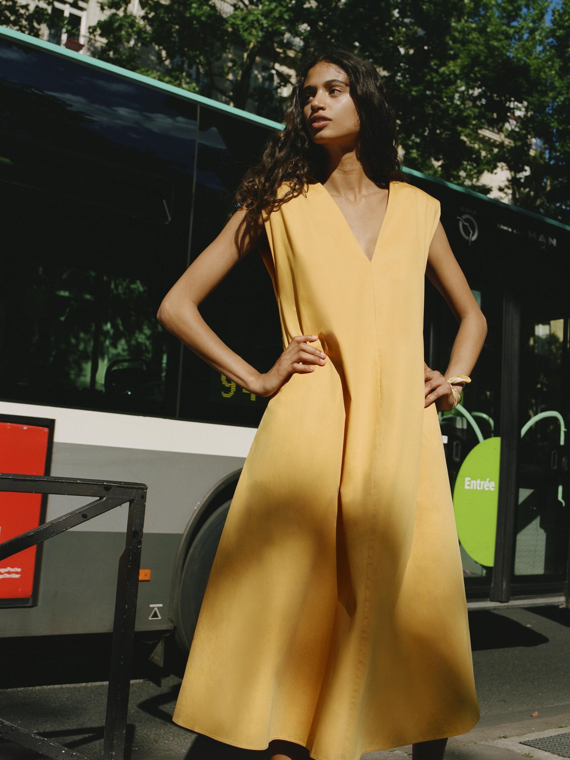 

Платье Zara 7955/202/652 S Оранжевое