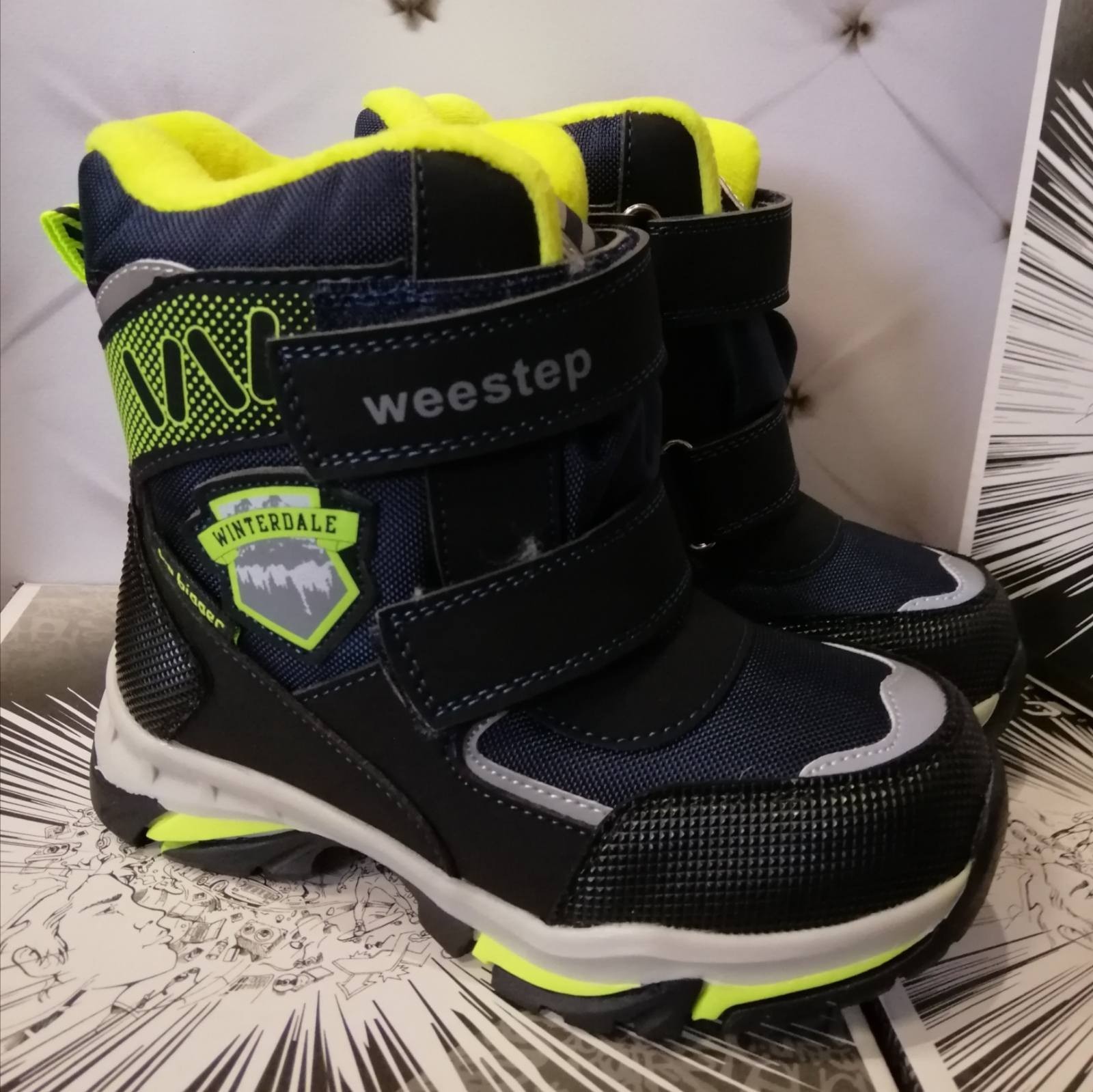 

Зимние ботинки для мальчика WeeStep 780657903DB черные р.30-19,9 см