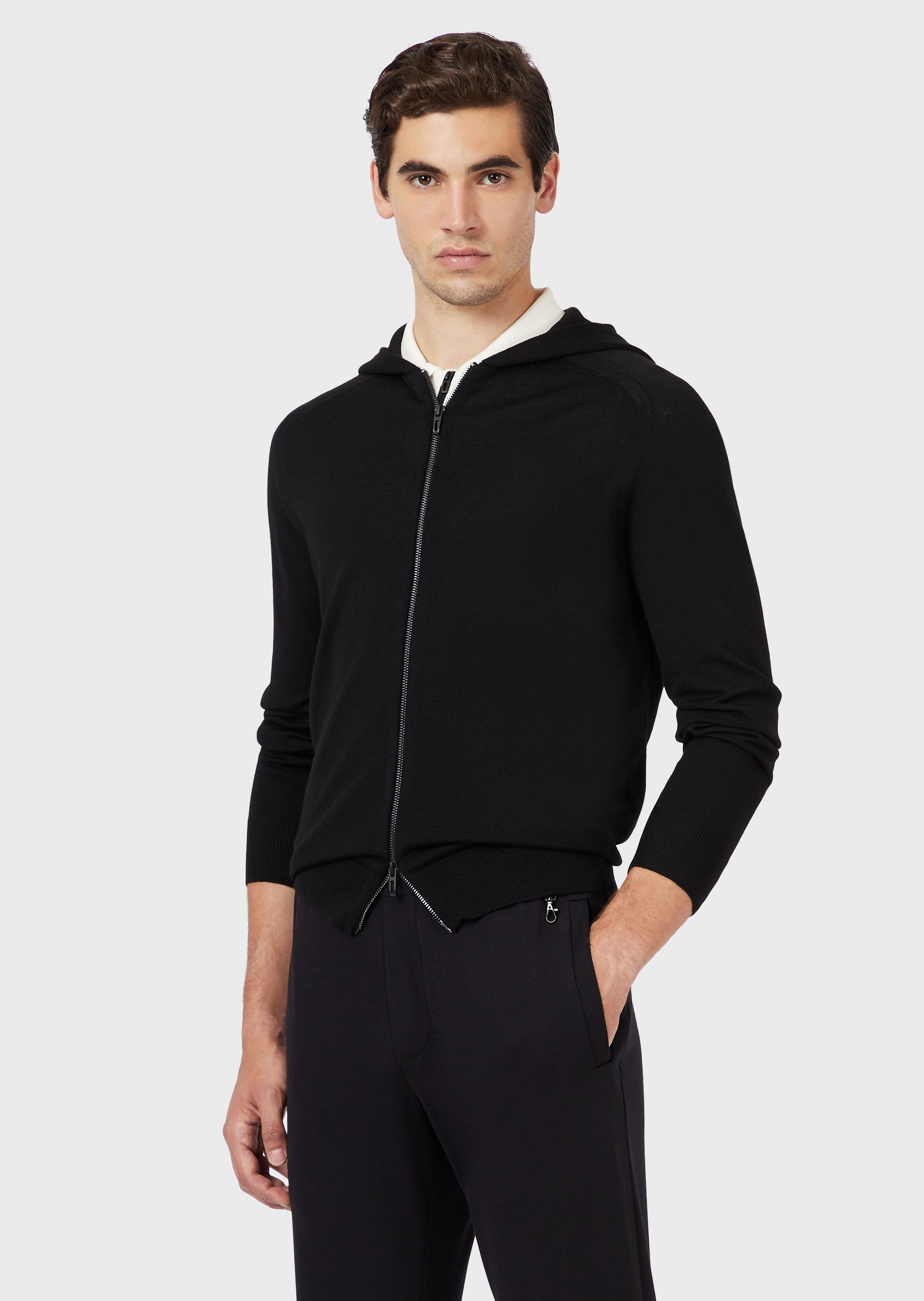 

Кофта Emporio Armani L Черная 6H1MXQ.1MHVZ