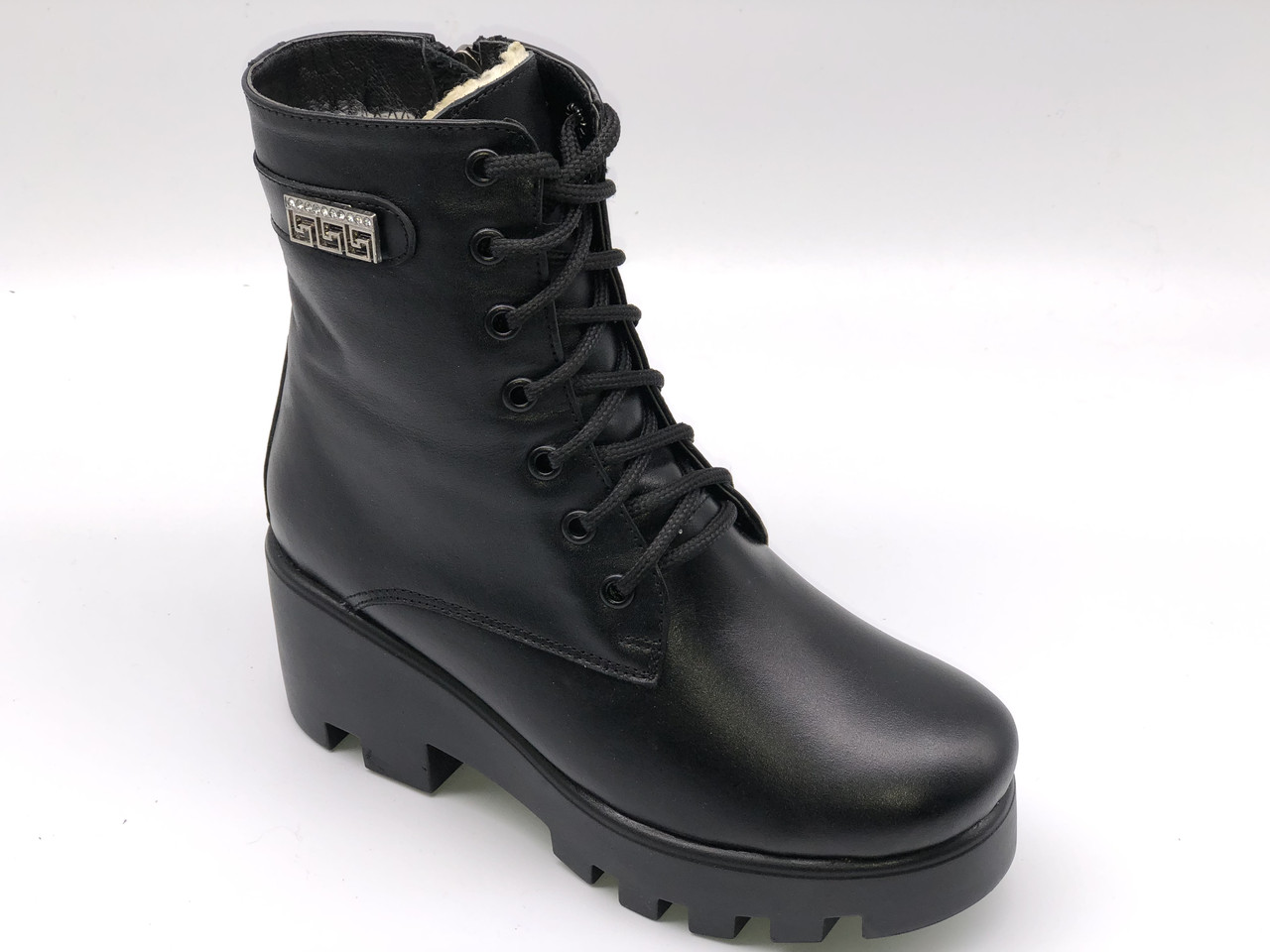 

Жіночі черевики L-fashion 161.z 40 розмір чорні