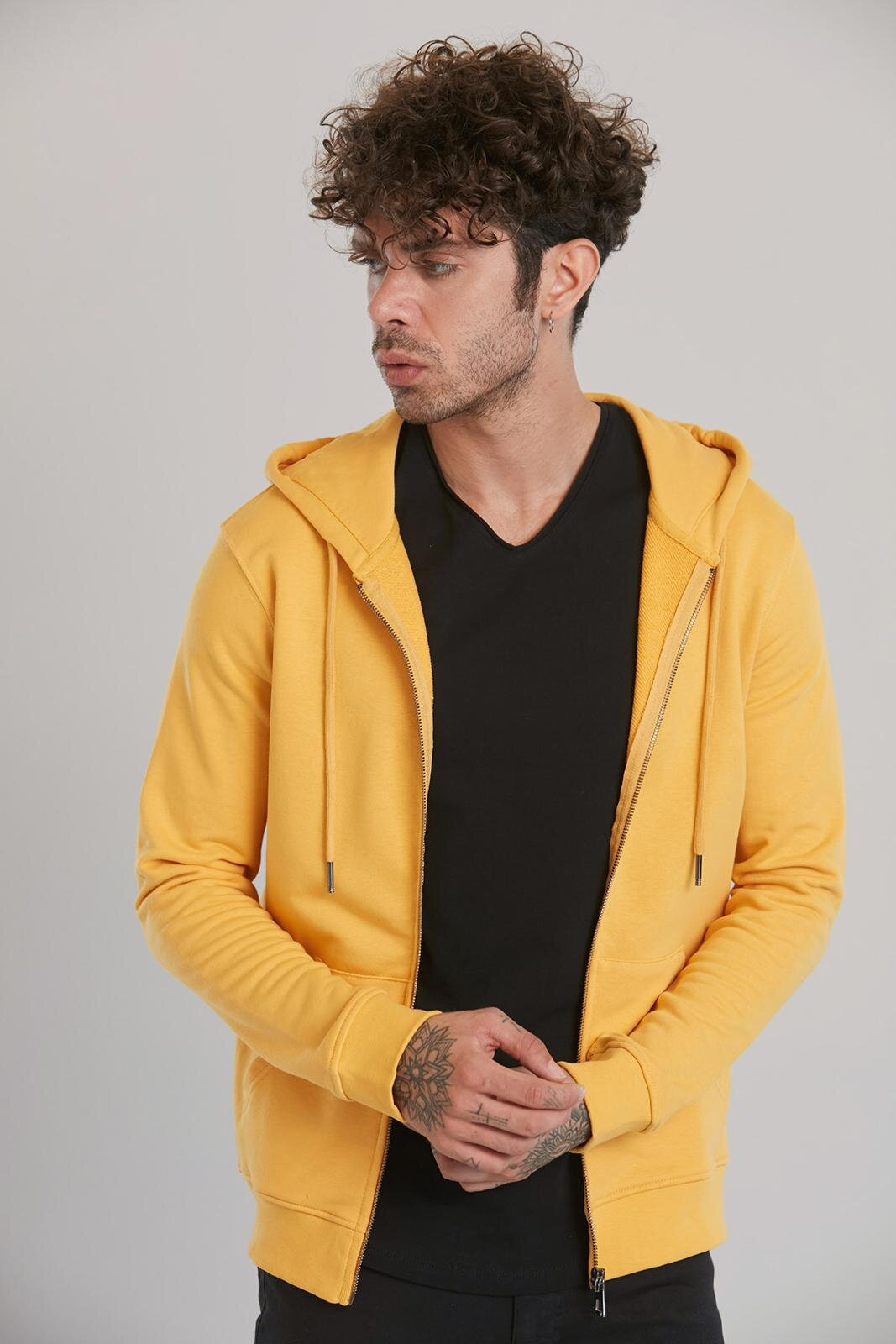 

Кофта Vaganza 1300 L Гірчична