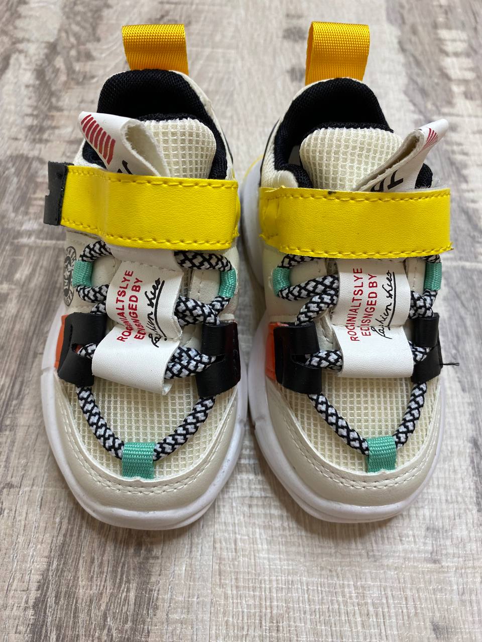 

Кроссовки для девочки WB 21 (KR01-White)