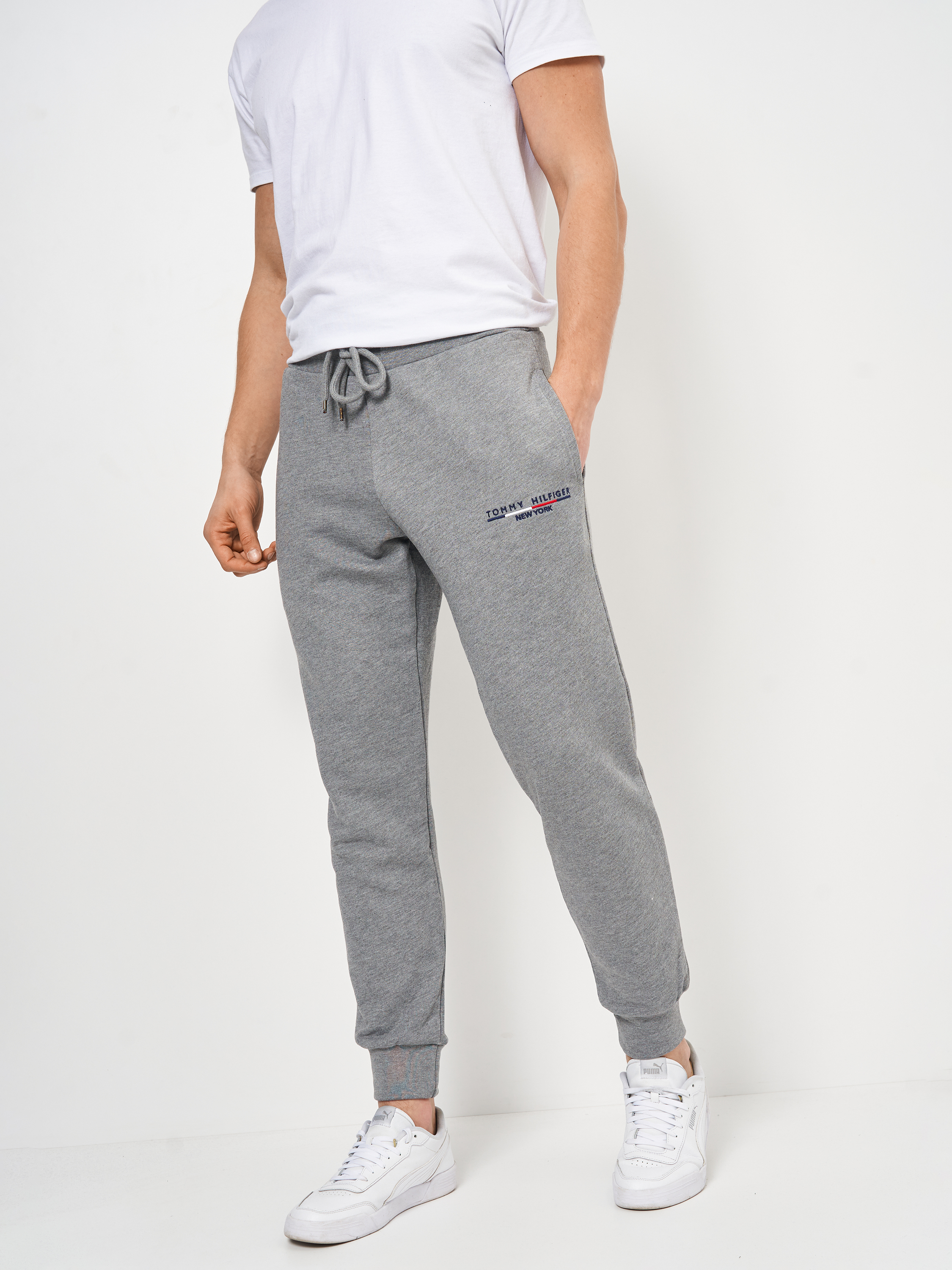 

Спортивные штаны Tommy Hilfiger 10772.1  (48) Серые, Спортивные штаны Tommy Hilfiger 10772.1 L (48) Серые