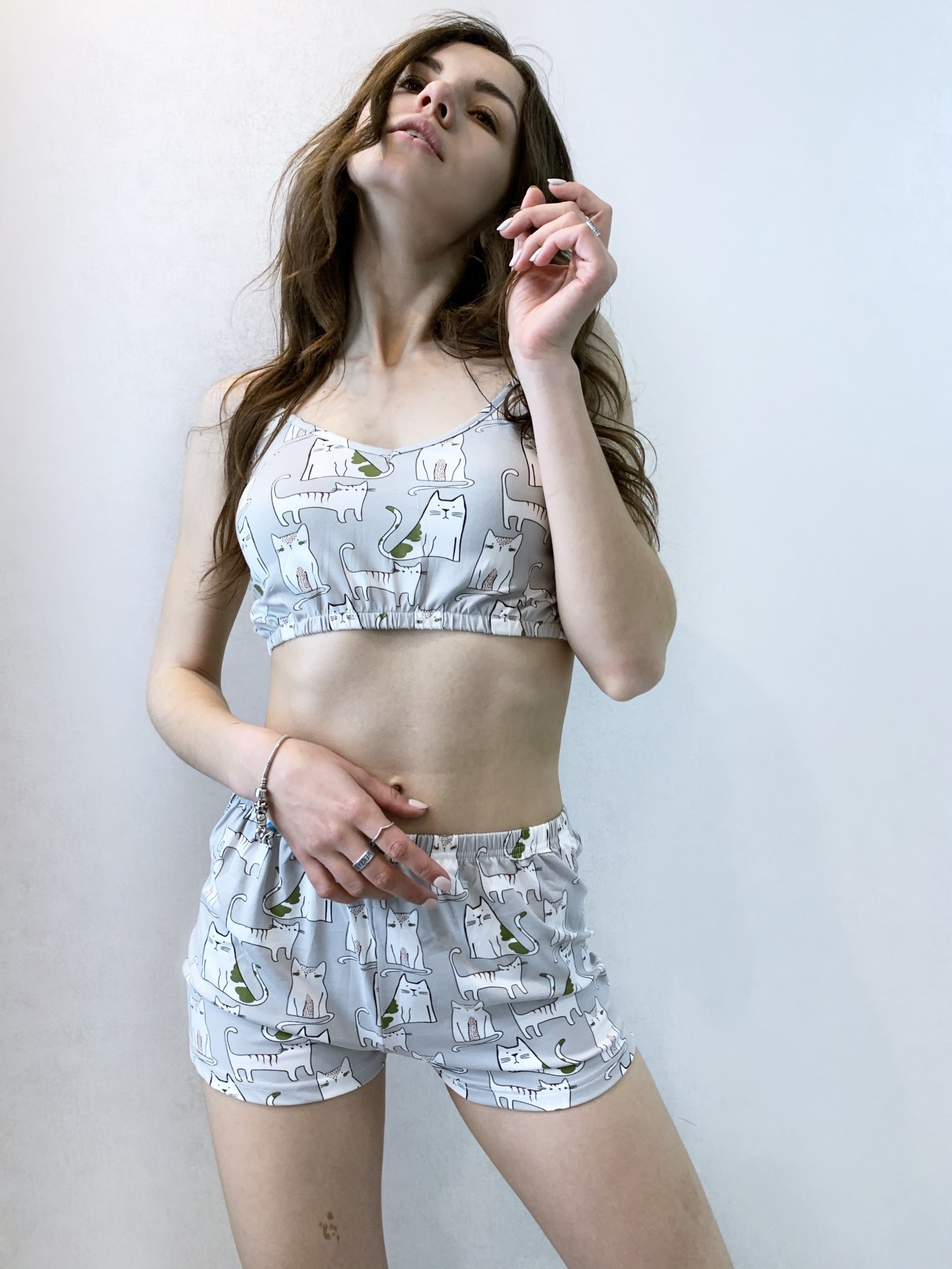 

Женская пижама c шортами SAIMEIQI Котики 1004 XL Серый