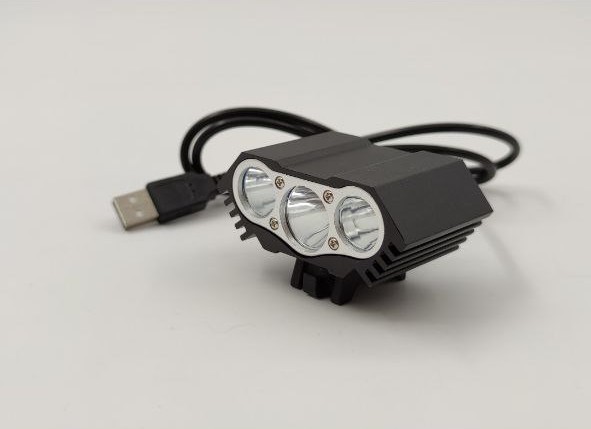 

Велосипедная фара сова на 3 диода с выходом usb
