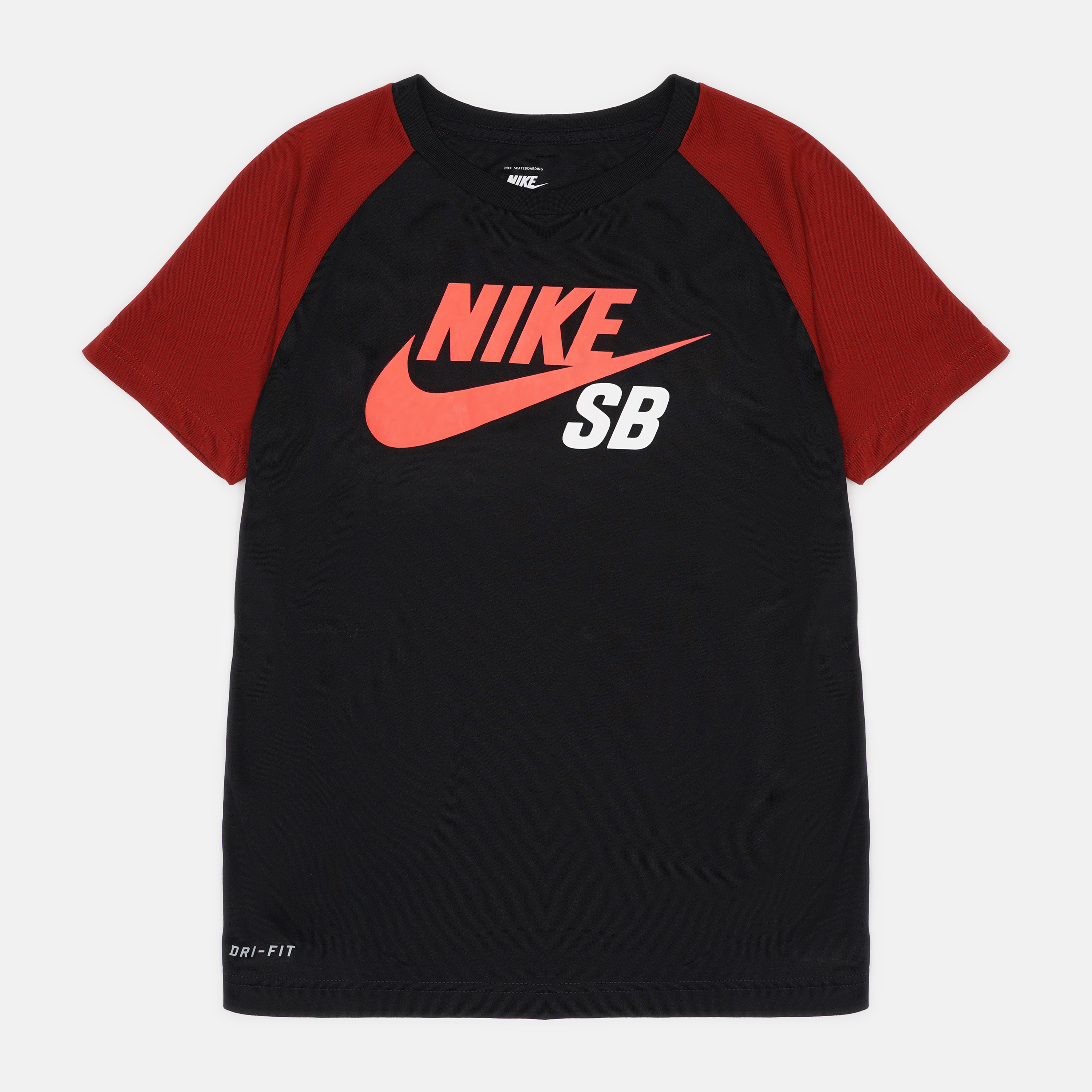 

Футболка Nike 977943-023 170 см Черная