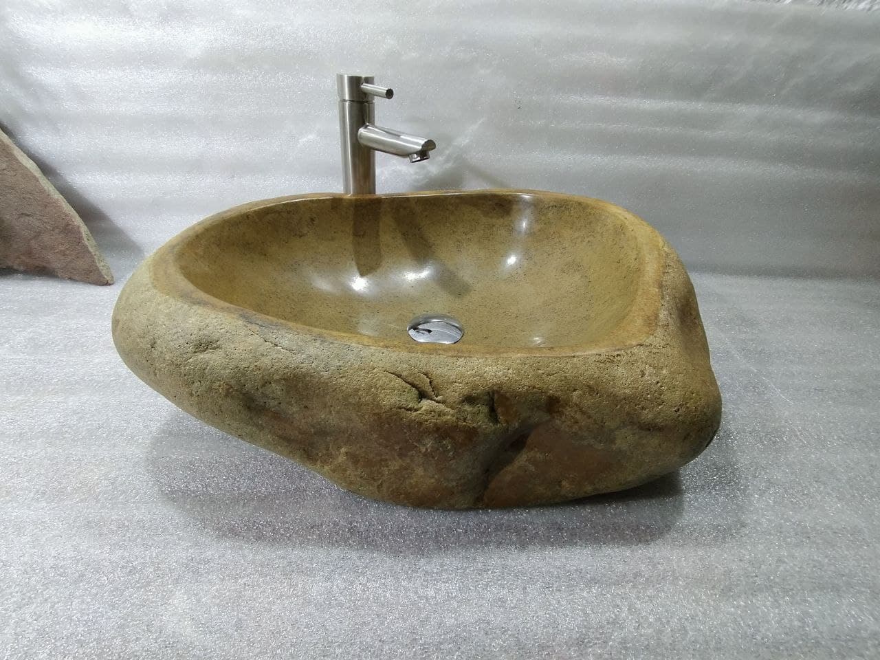 

Aquada Kselex New раковина з річкового каменю Kse-100009