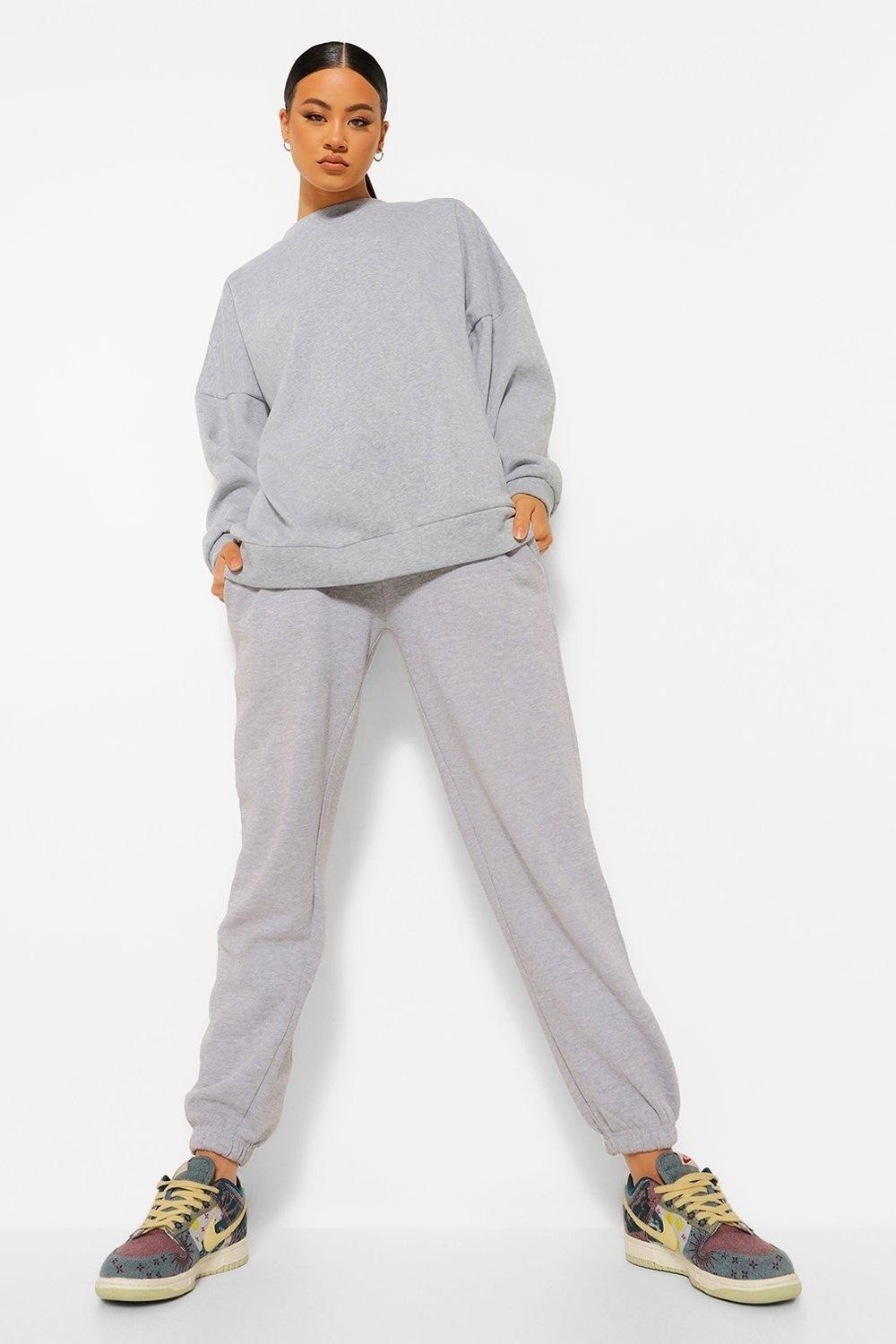 

Свитшот Boohoo М серый меланж 6694215200236