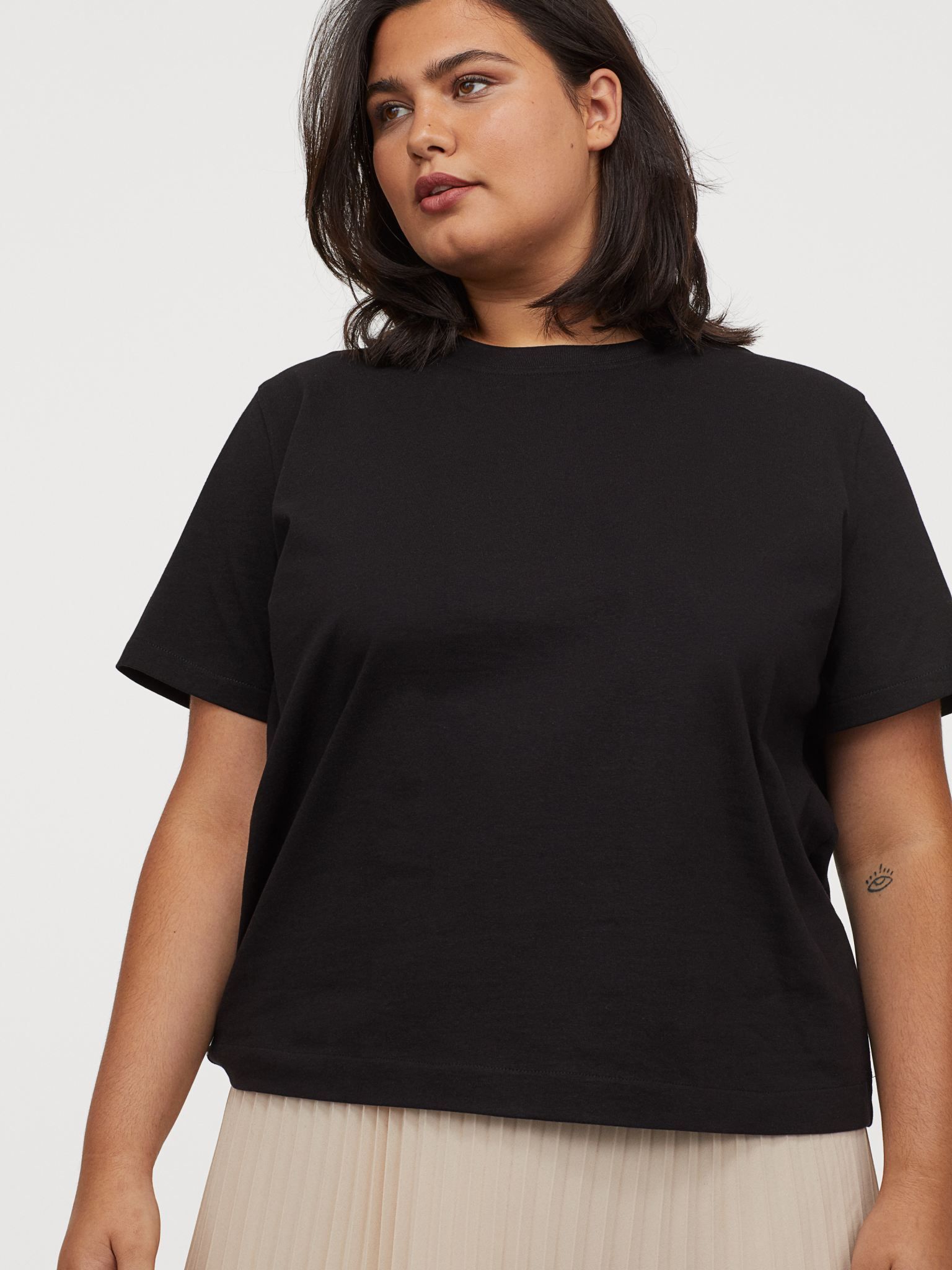

Футболка H&M 8776662dm  Черная, Футболка H&M 8776662dm L Черная
