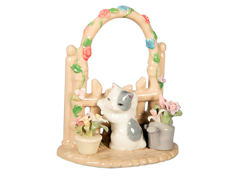 

Фигурка декоративная Elen 461-170, 10х7х12см