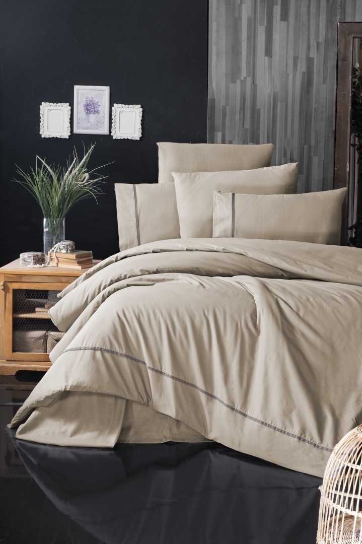 

Комплект постельного белья полуторный First Choice Ranforce Deluxe Alisa Ecru 160х220 (RDLX-106)