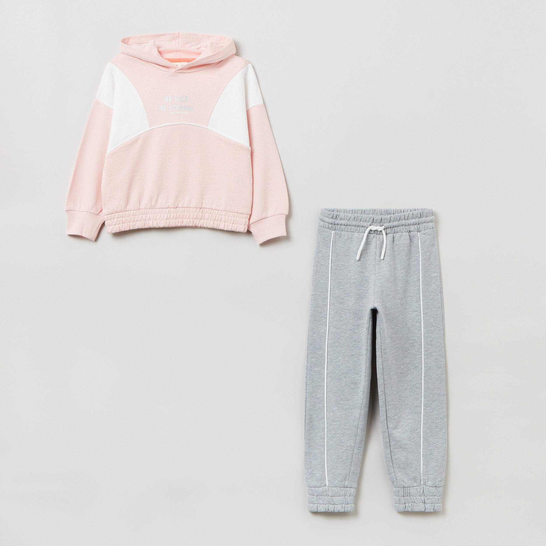 

Спортивный костюм OVS 1320915-261 122 см Pink (8059301861171)