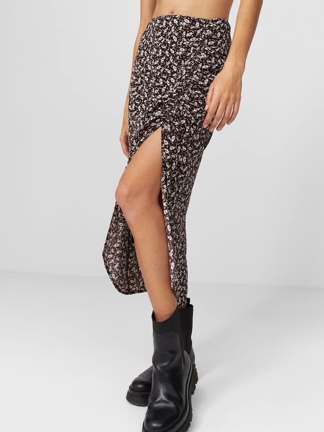 

Юбка Stradivarius 4740/590/441  Бордовая, Юбка Stradivarius 4740/590/441 XS Бордовая
