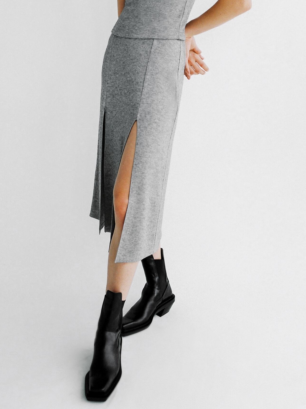 

Юбка Zara 0264/826/802  Серая, Юбка Zara 0264/826/802 M Серая