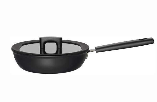 

Сотейник с крышкой Fiskars Hard Face 24 см/2.2 л 1052230