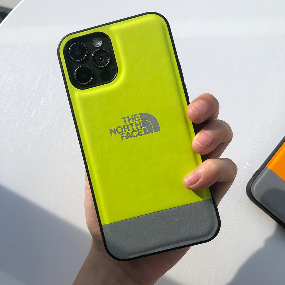

Светоотражающий чехол The North Face для iPhone 13 Pro Max Желтый