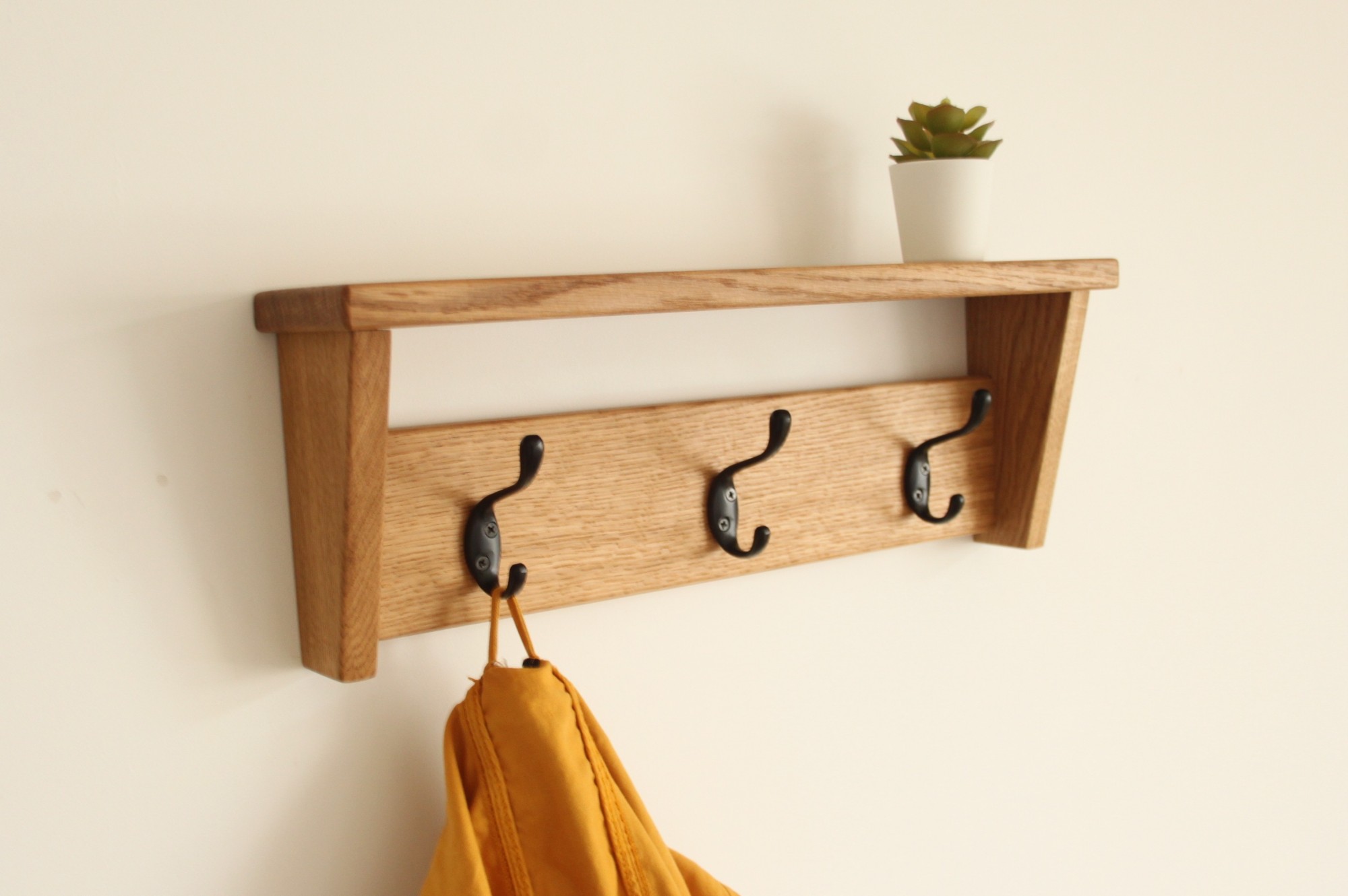 

Вешалка для одежды Decor PW 50x10x18 см натуральный дуб