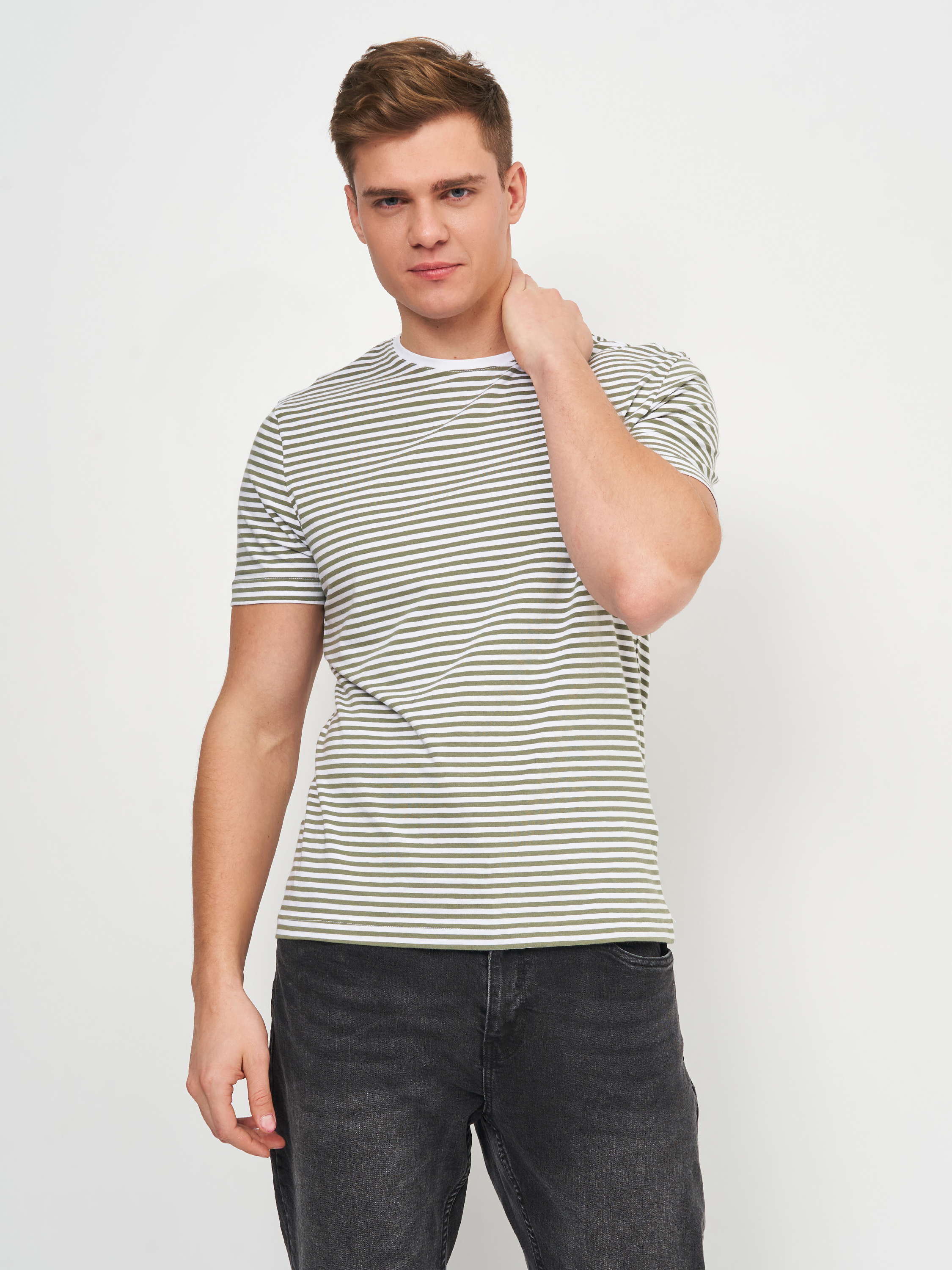 

Футболка H&M 5700021bar  Бело-зеленая, Футболка H&M 5700021bar L Бело-зеленая