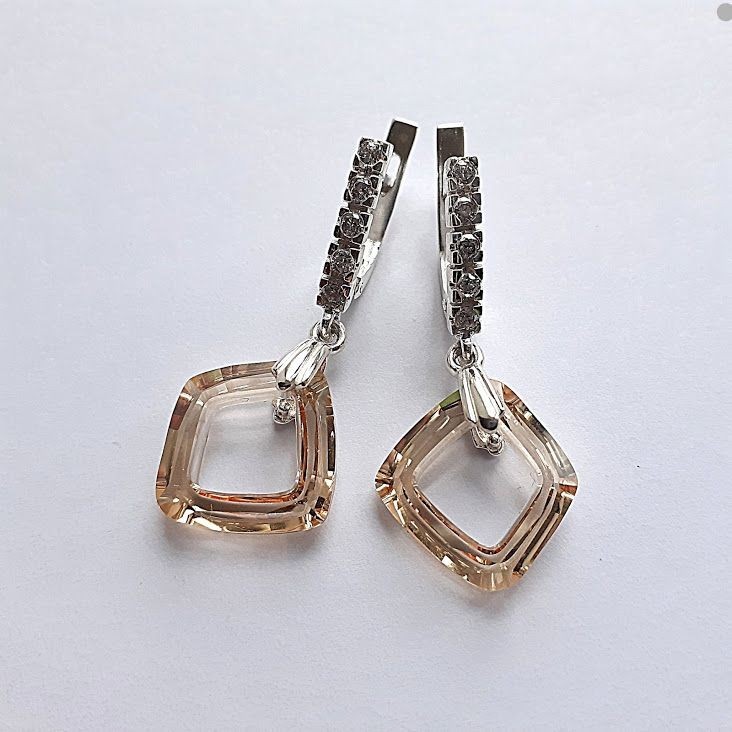 

Классические серьги Ручной Работы с подвесками Swarovski