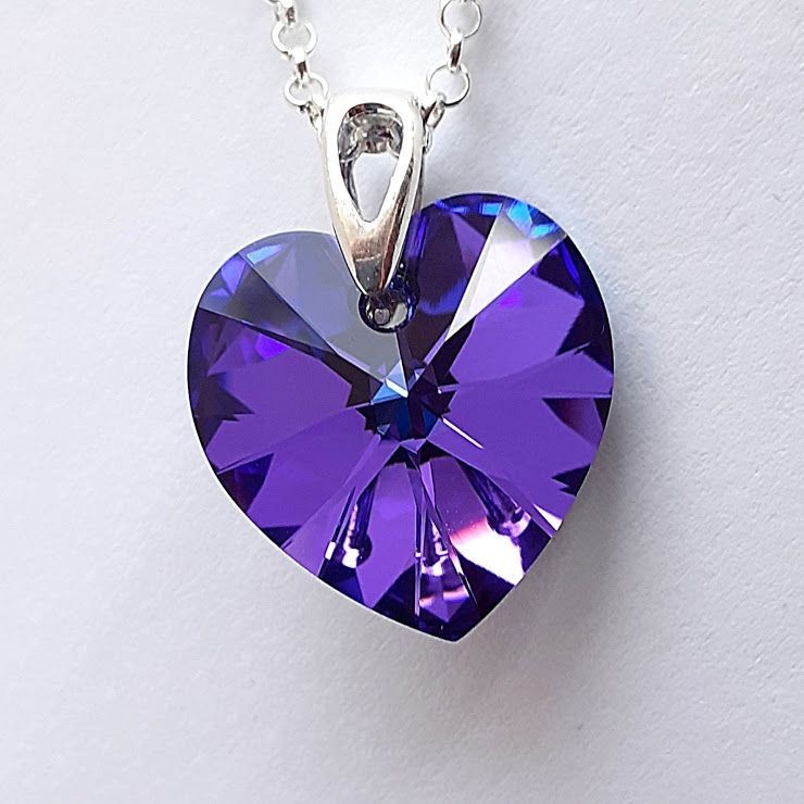 

Серебряный кулон с кристаллом Swarovski (цена без цепочки)