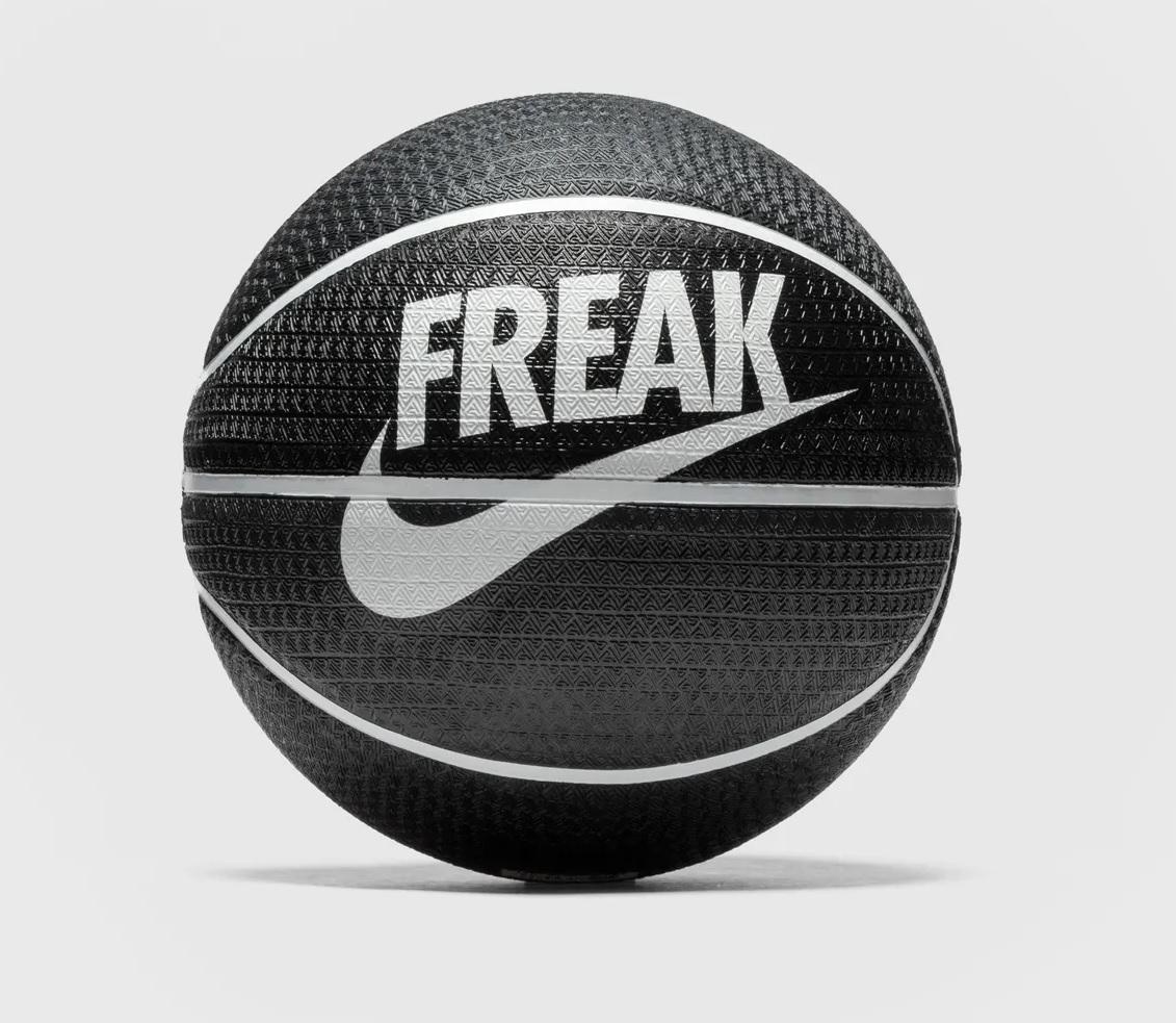 

Универсальный Баскетбольный Мяч Nike Playground 8P 2.0 G. Antetokounmpo(N.100.4139.038.07) 7