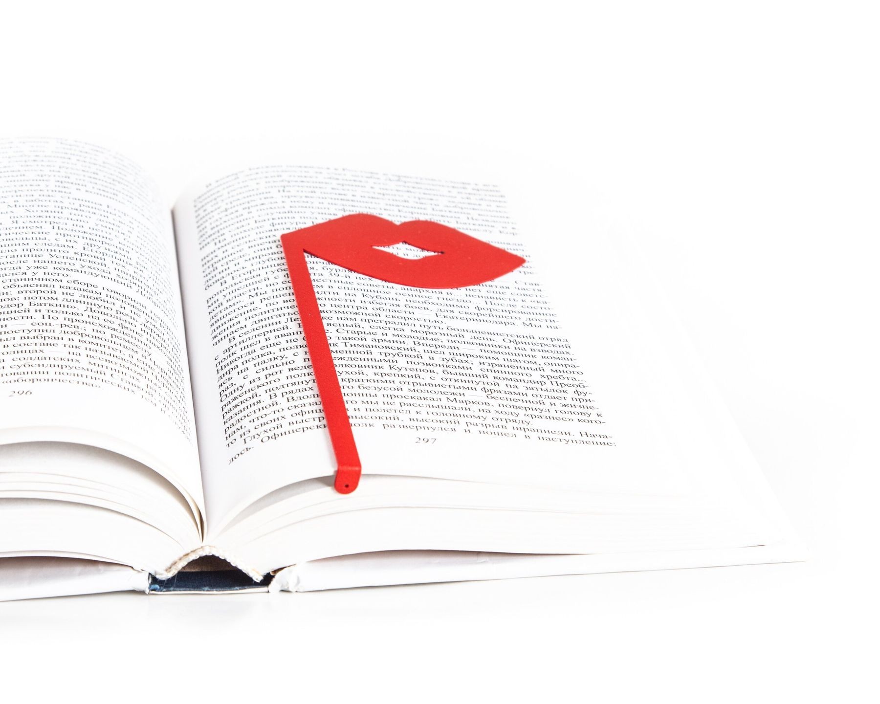 

Закладка для книг «Губы» Art Republic