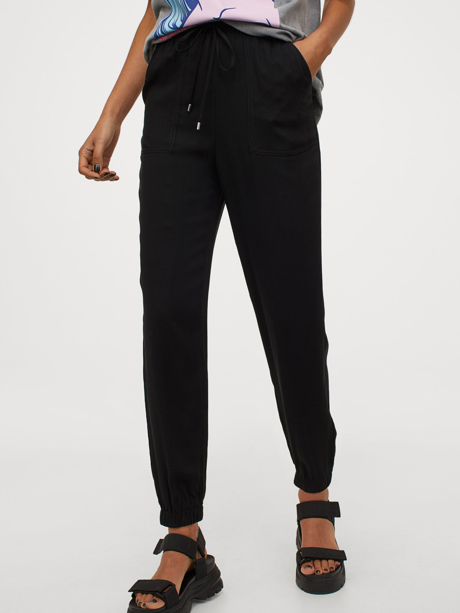 

Брюки H&M 0827687-1  Черные (СА2000001873342, Брюки H&M 0827687-1 38 Черные (СА2000001873342)