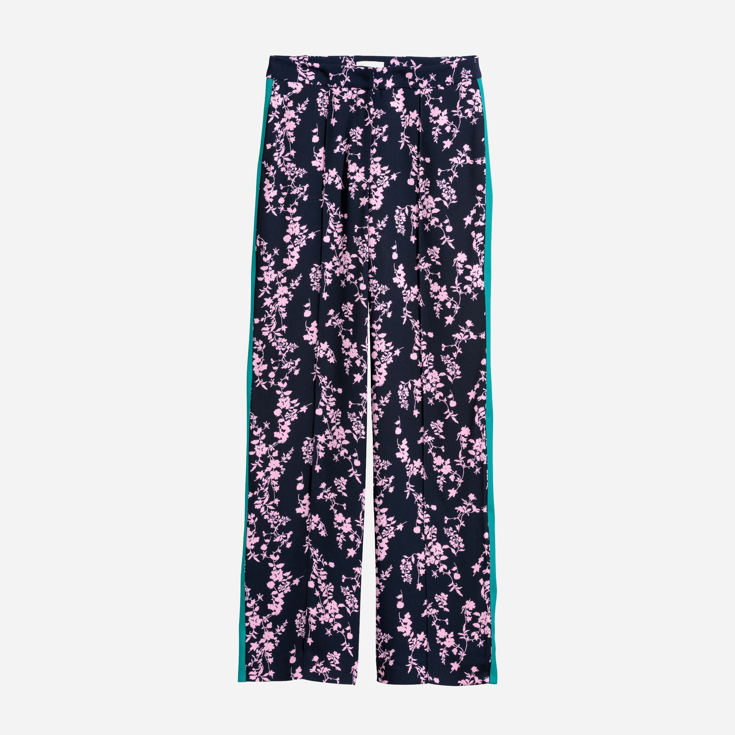 

Брюки H&M 09-0609034-001  Темно-синие (СА2000001873663, Брюки H&M 09-0609034-001 36 Темно-синие (СА2000001873663)