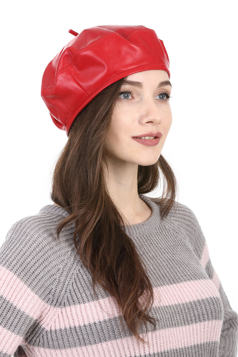 

Берет красный кожаный LF Label