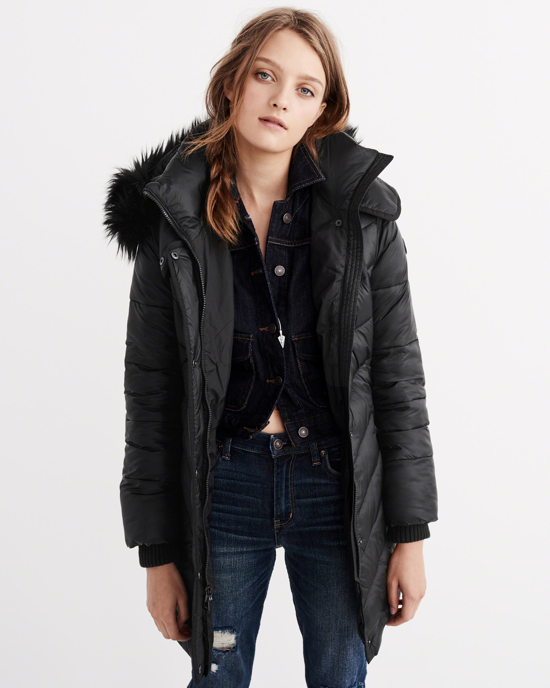 

Парка женская - парка зимняя Abercrombie & Fitch AF0146W L Черный