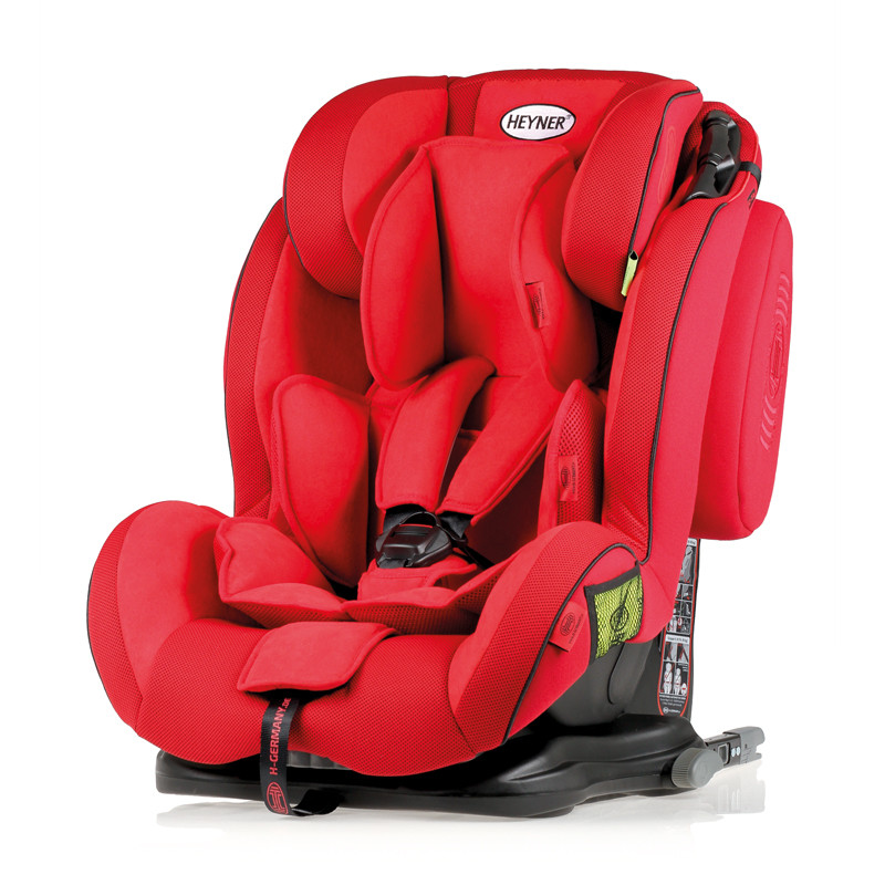 

Автокресло Heyner Multi Fix Racing Red 786 130 красный (1-12 лет)