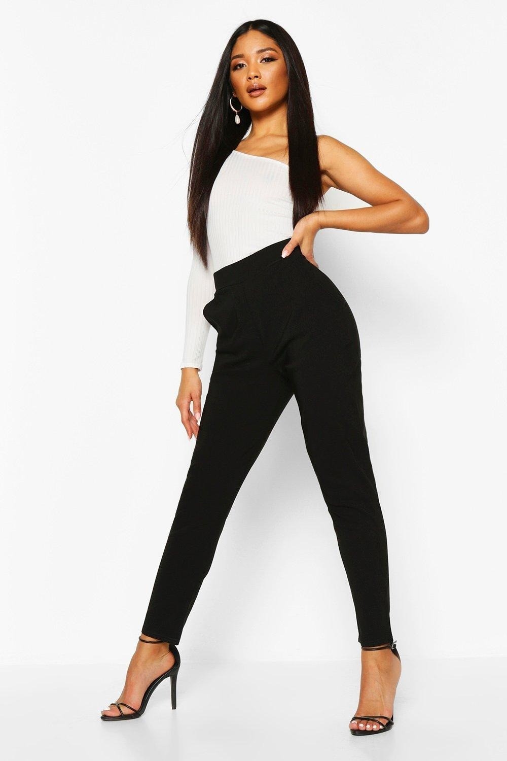 

Брюки Boohoo 44 черный 5059383539909
