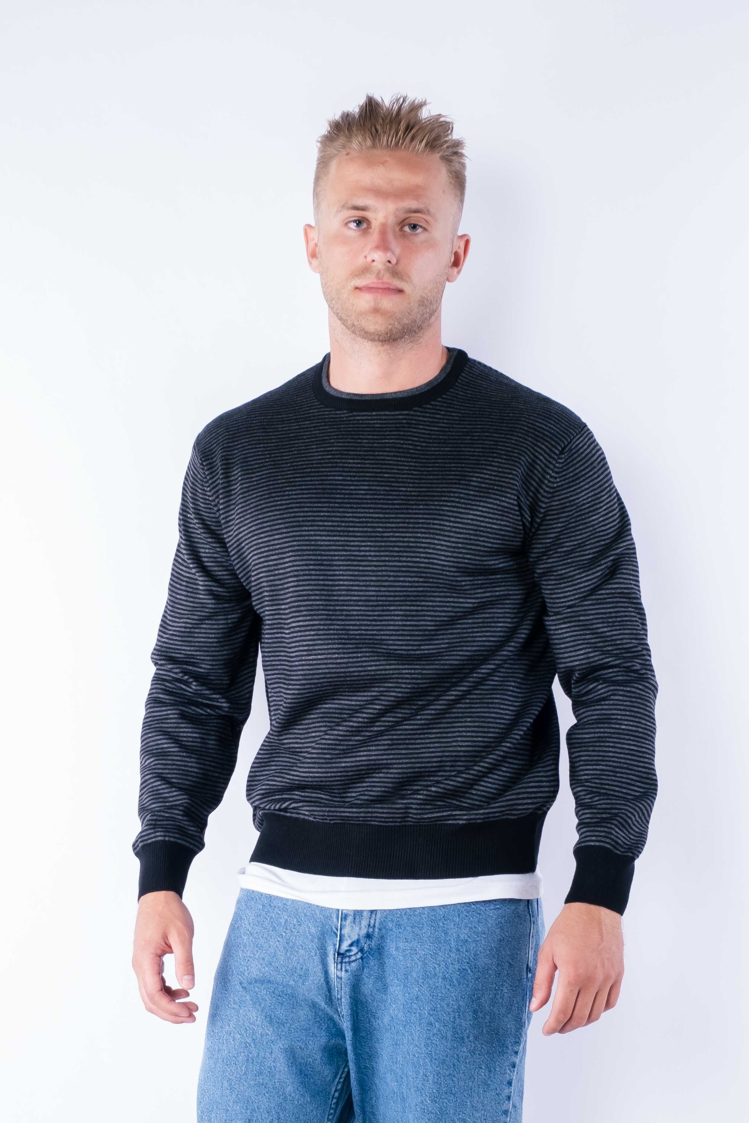 

Джемпер Time of Style 645F004 XXL Черно-серый