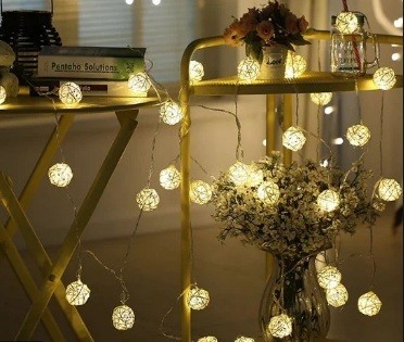 

Гирлянда электрическая 10L LEDлампа ШАРИК РОТАНГ БЕЛЫЙ тепло-белый (батарейки+USB)