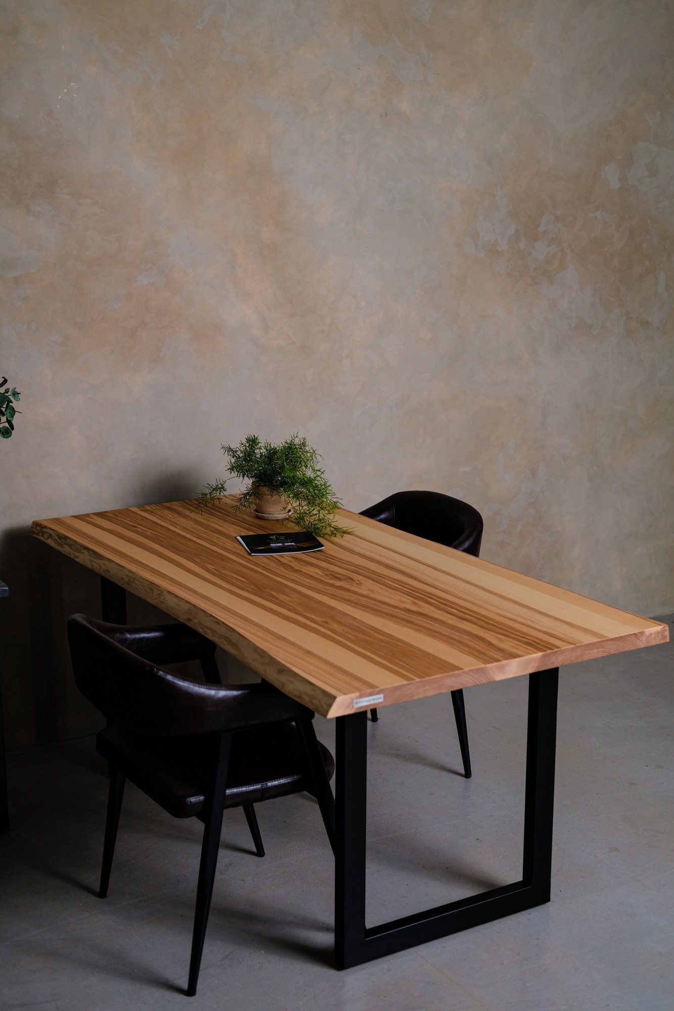

Стол обеденный Лофт (Loft) с металлическим подстольем 1700х800х750 шпон дуба 36 мм