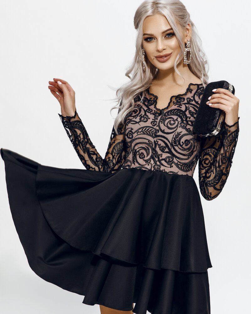 

Платье Maximoda Е888833730 42 черный