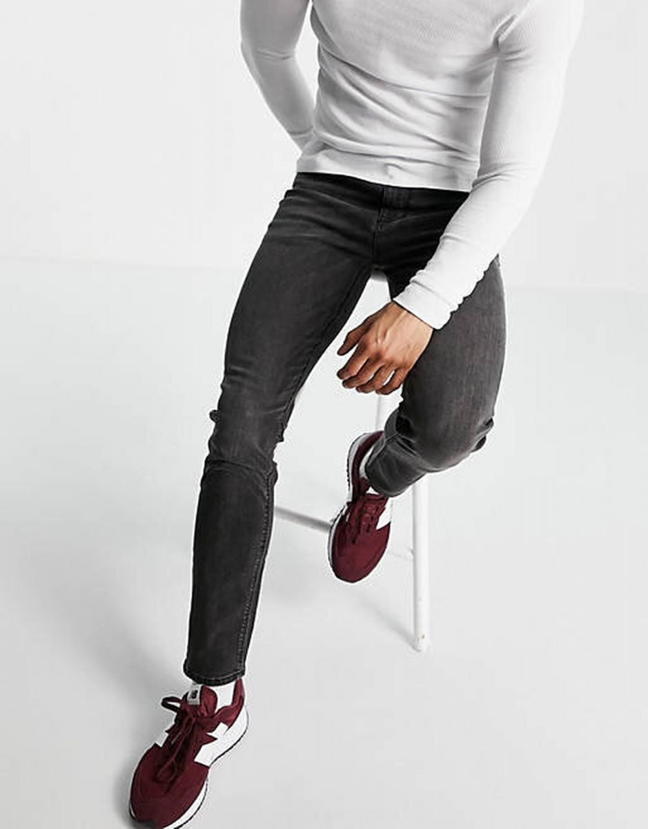 

Джинси завужені ASOS 1784105 washed black 33-34 Черный