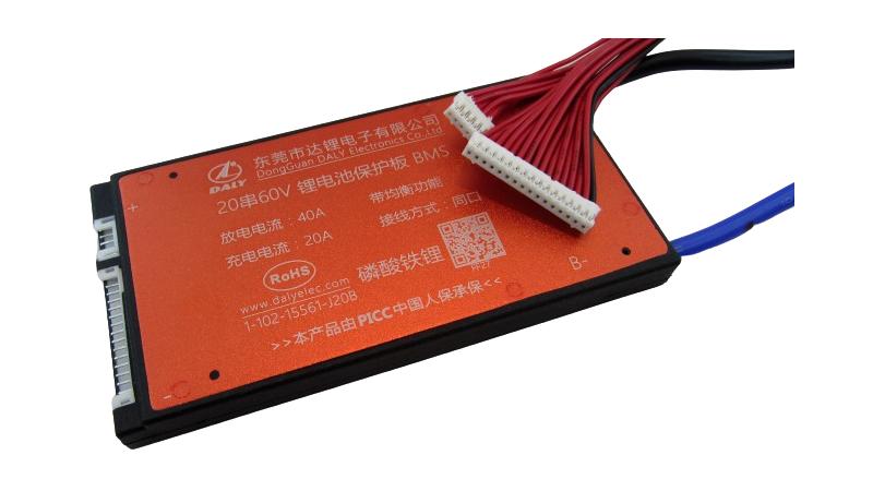 

Плата защиты заряда разряда BMS Daly LiFePo 60V 40A 20S 125*66*12mm (17175)