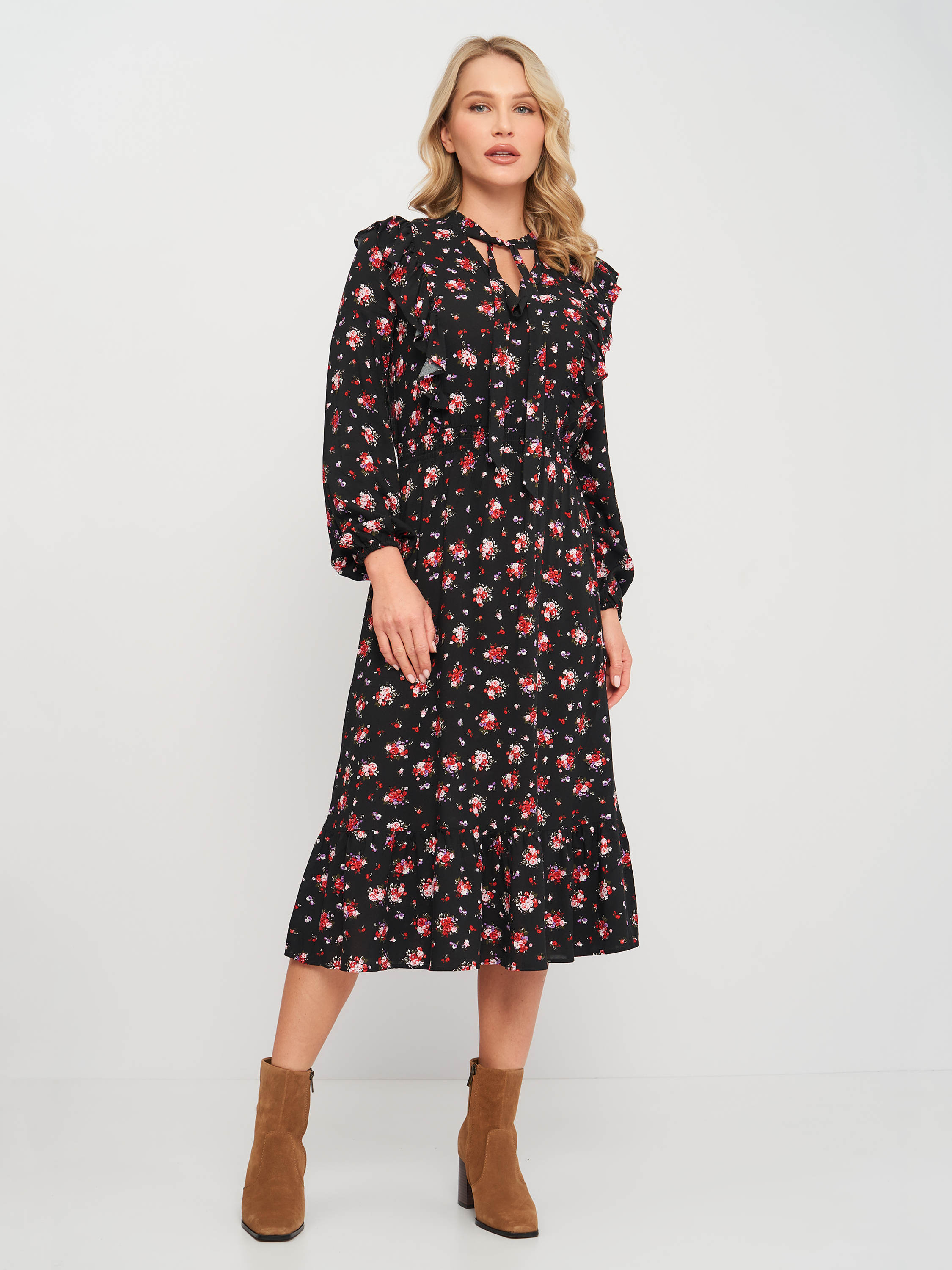 

Платье Stradivarius 6365/576/001  Черное, Платье Stradivarius 6365/576/001 S Черное