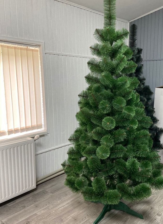 

Сосна искуственная распушенная из моноволокна на подставке 1,2 м Зеленая