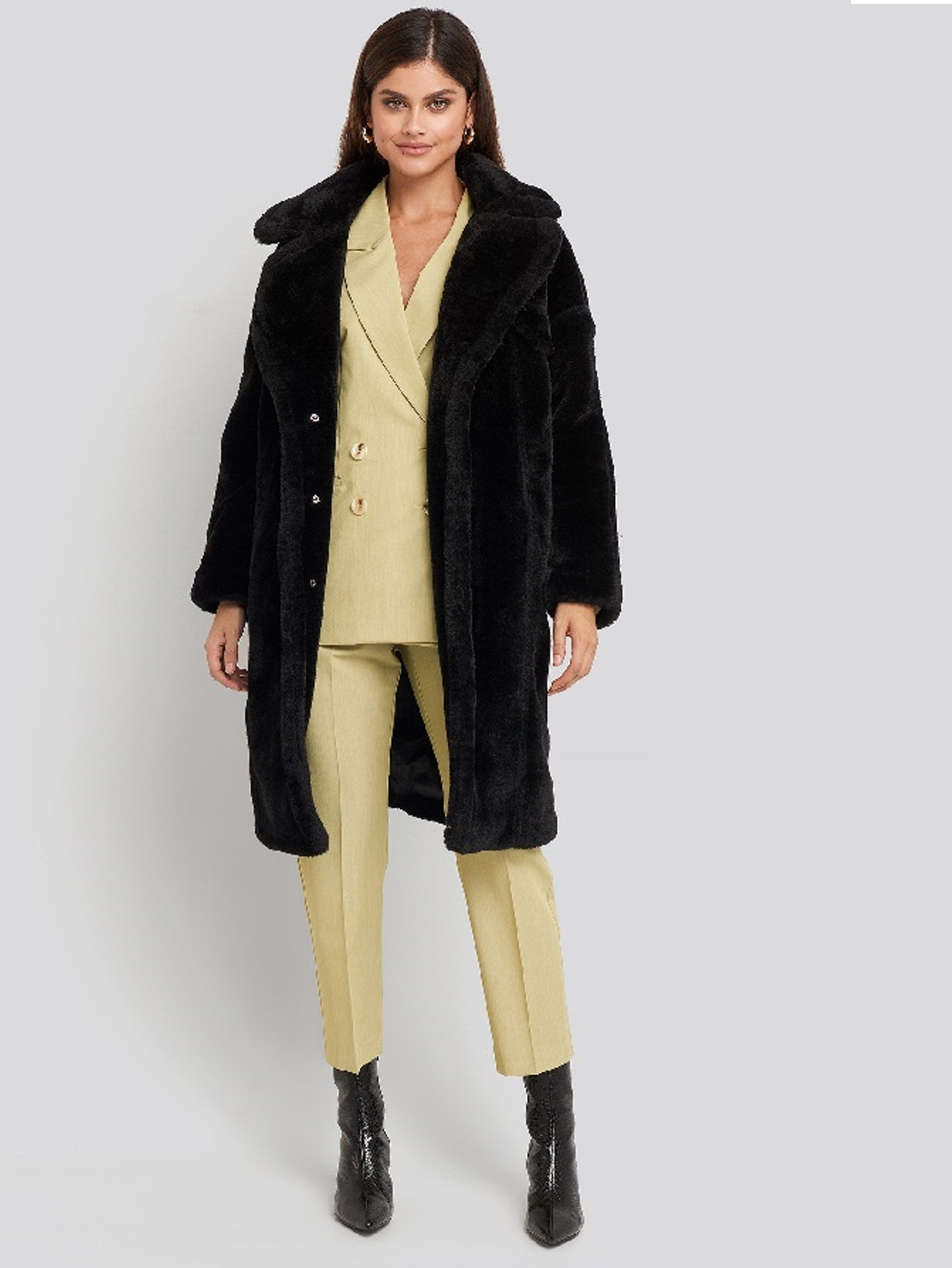 

Куртка из искусственного меха NA-KD 1018002764 EU40 Черный