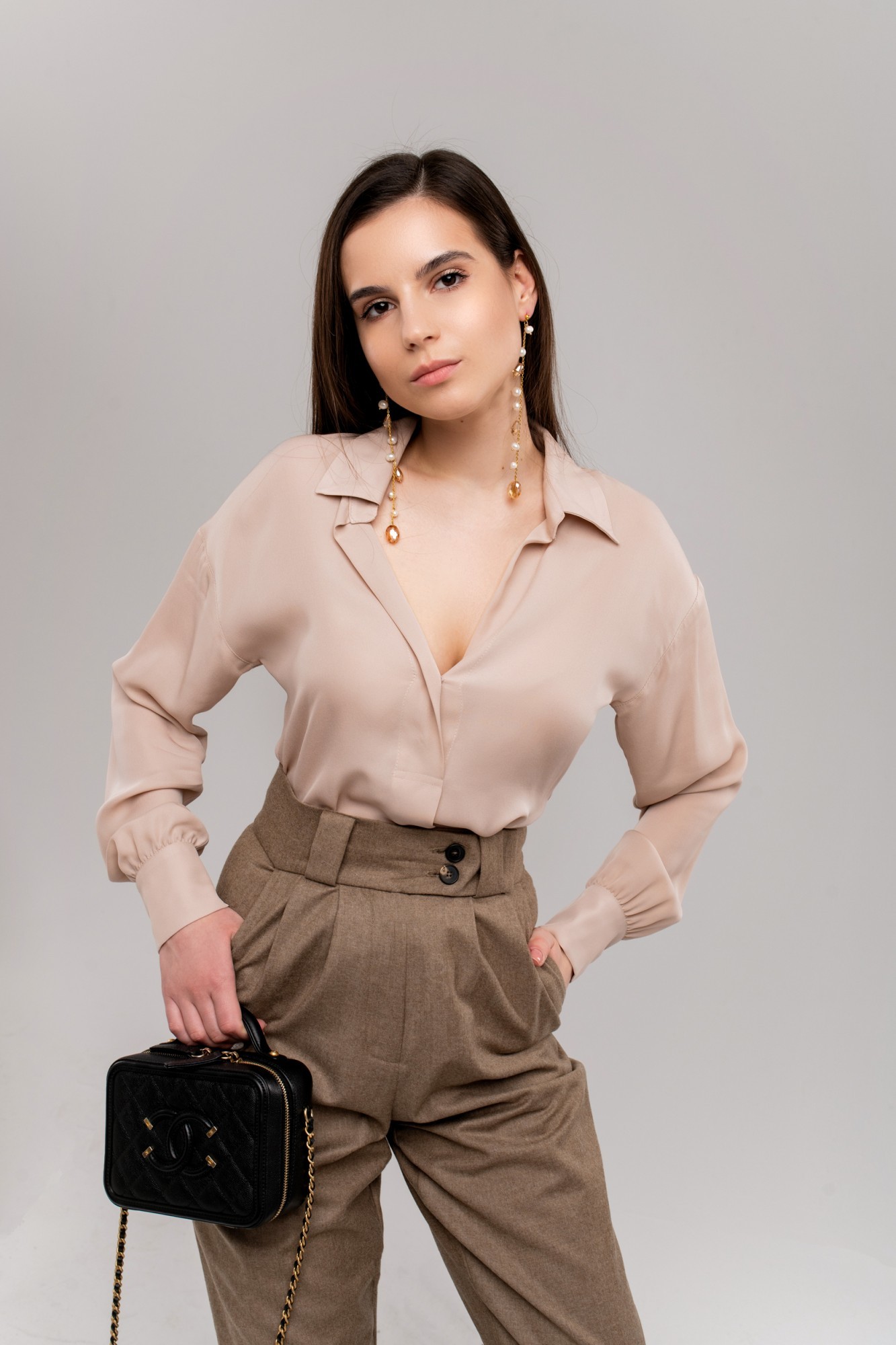 

Блузка InCardigan 100000  Бежевая, Блузка InCardigan 100000 XS Бежевая