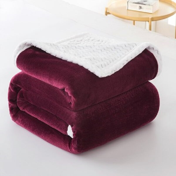 

Плед Homytex Евро 200*230 см двуслойный микрофибра бордовый арт.8-8813