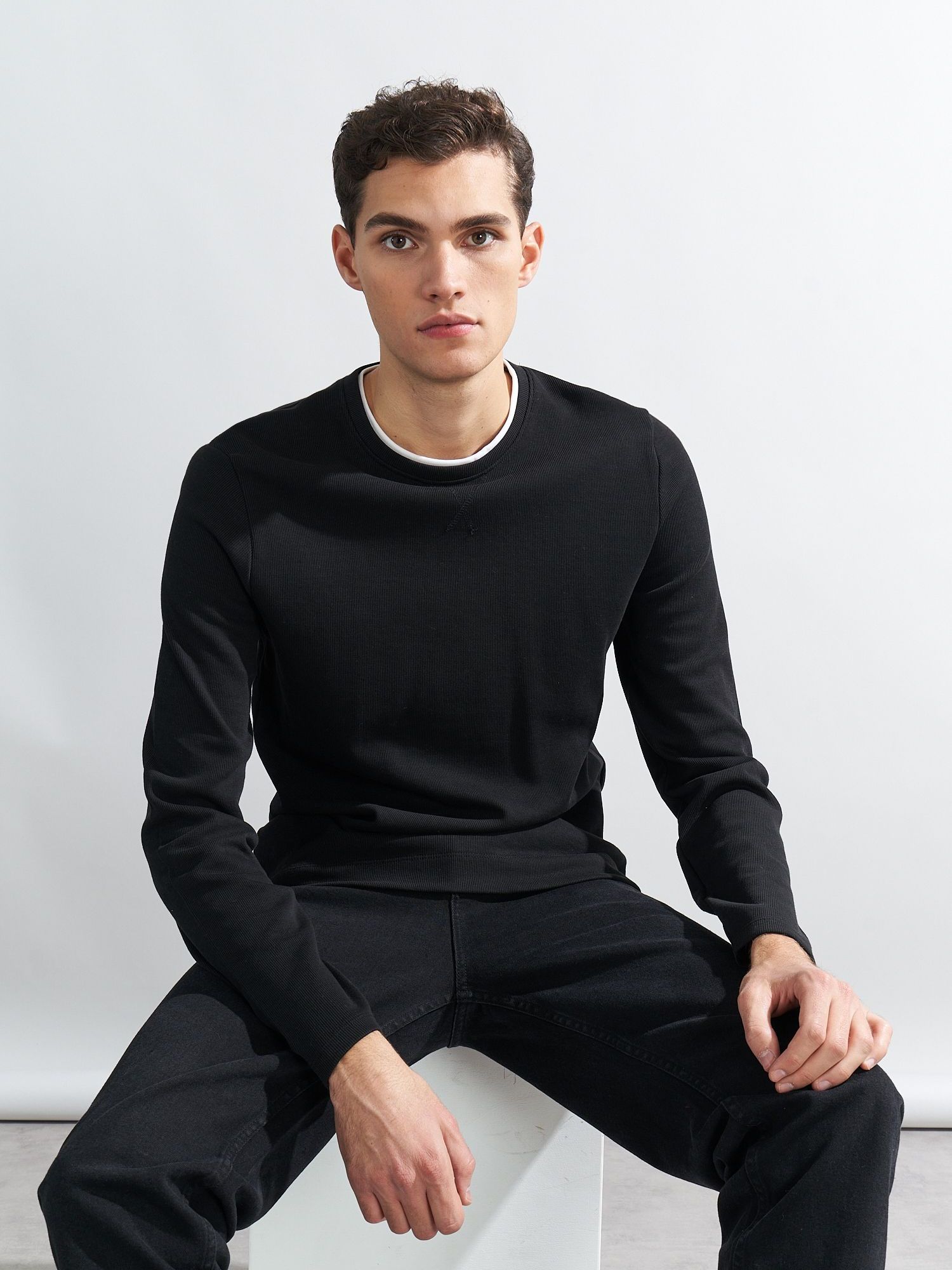 

Свитшот Piazza Italia 70216  Black, Свитшот Piazza Italia 70216 M Black
