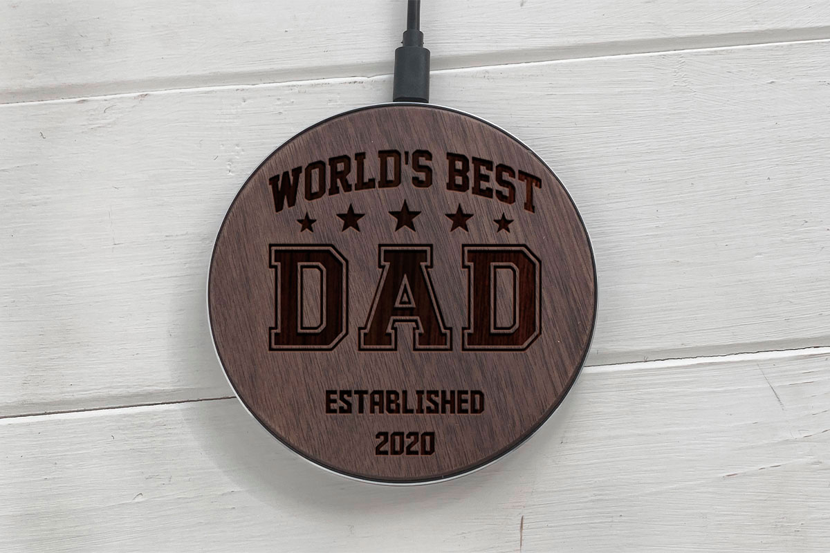 

Быстрая беспроводная деревянная зарядка SkinWood Black Fast Charge dad