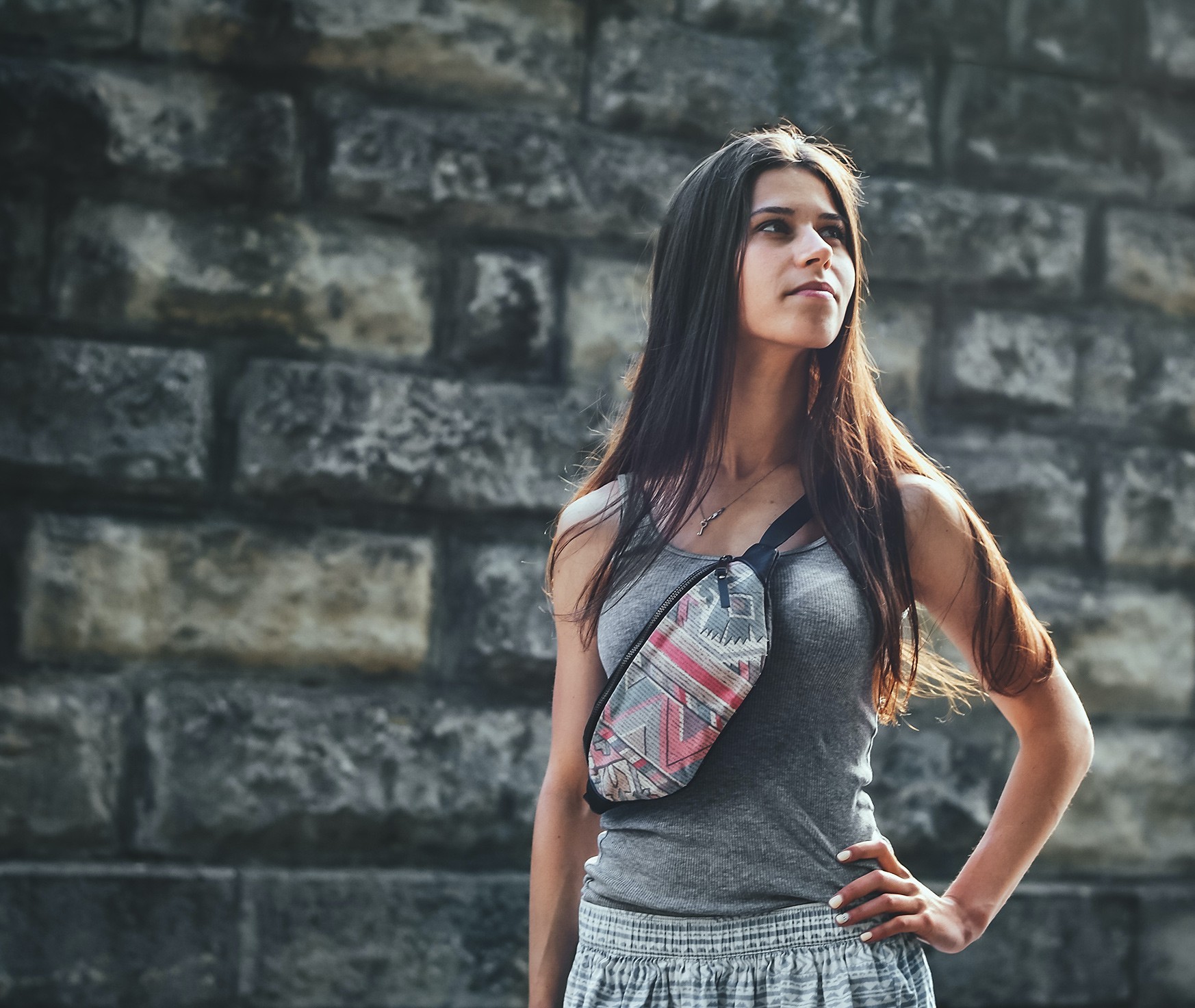 

Женская сумка на пояс 14*30*8 см кожа+ткань Viki